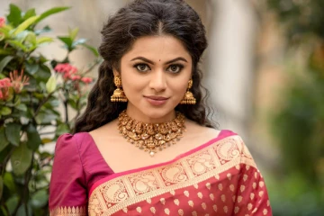 அன்பே வா சீரியலில் இருந்து வெளியேறிய டெல்னா டேவிஸ்! ரசிகர்கள் கடும் அதிர்ச்சி!