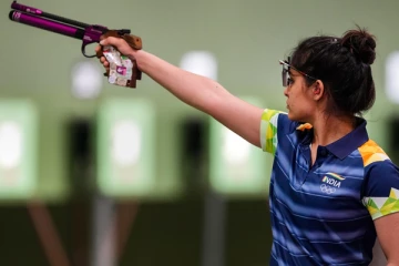 ஒலிம்பிக் போட்டியில் பங்கேற்ற இந்திய வீராங்கனையை விமர்சித்த சுவிஸ் நிறுவனத்துக்கு நோட்டீஸ்