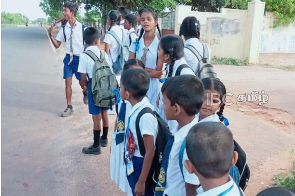 யாழில் ஆரம்பிக்கப்பட்ட புதிய பேருந்து சேவை | New Bus Service Launched In Jaffna