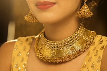 எகிறிய தங்கம் விலையால் நகைப்பிரியர்கள் க்ஷாக்!