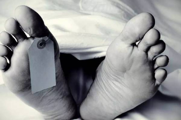 உறவினர்கள் மோதலில் பலியான பாடசாலை மாணவன் ! | School Student Was Hacked To Death With A Knife