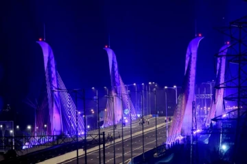 நெடுஞ்சாலை அமைச்சரின் ஆலோசனைக்கு ஏற்ப ஒளிமயமான புதிய களனி பாலம்