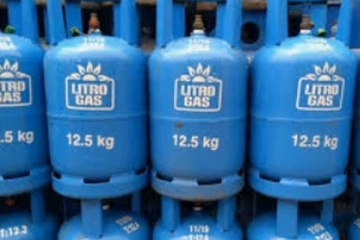 ගෑස් නැතුව අසරණව සිටින මේ කාලේ ගෑස්වලට කළ වංචාවක් එළියට..