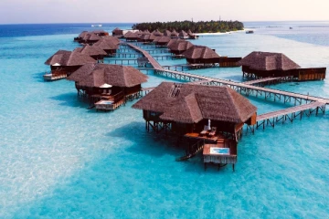 தெற்காசிய நாட்டவர் மாலைதீவுக்கு சுற்றுலா செல்ல அனுமதி