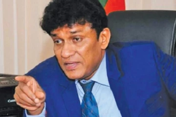 அனுராதபுரம் சிறைக்குள் நுழைந்த மனோகணேசன்