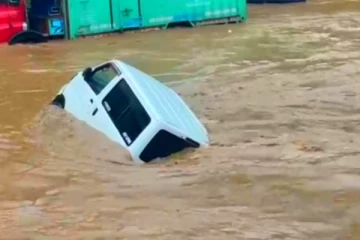 கண்டி நகர வெள்ளப்பெருக்கிற்கான காரணம் - ஏற்படவுள்ள பெரும் ஆபத்து