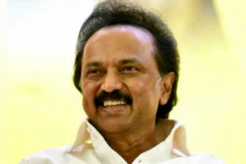 #முகஸ்டாலின்எனும்நான் என்ற ஹேஷ்டேக் டுவிட்டரில் டிரெண்டிங்