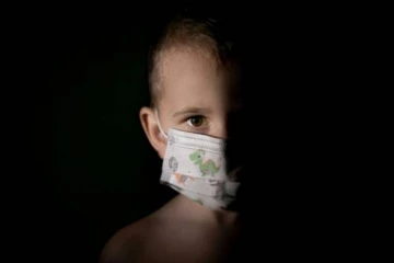 ஒரே விந்தணு மூலம் 67 குழந்தைகள் - 10 குழந்தைகளுக்கு அரியவகை கேன்சர்