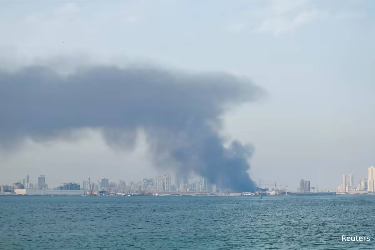 3 நாடுகளுக்கு குடிமக்கள் செல்ல தடை - UAE அரசு அறிவிப்பு | Uae Imposes Travel Ban On Iran Iraq Lebanon