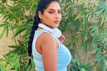 கார்த்திகை தீபம் சீரியல் நடிகை ரேஷ்மா பசுபுலடியின் ரீசெண்ட் போட்டோஸ்..