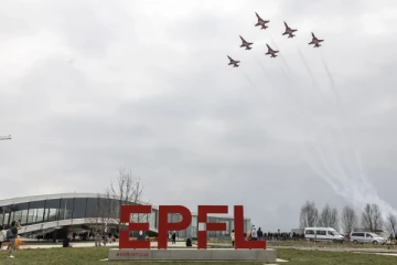 பிரித்தானியாவைப்போலவே வெளிநாட்டவர்களுக்கு புதிய கட்டுப்பாடுகள் விதிக்கும் சுவிட்சர்லாந்து