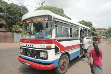 சேவையில் ஈடுபடாத தனியார் பேருந்துகளுக்கு ஆப்பு!