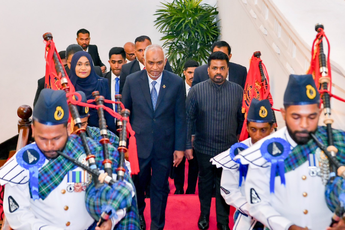 மாலைதீவு ஜனாதிபதி இலங்கையிலிருந்து நாடு திரும்பினார் | Maldives President Returned To His Country