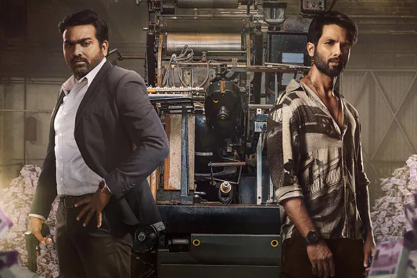 விஜய் சேதுபதிக்கு தமிழில் டப்பிங் பேசிய விஜய் டிவி நட்சத்திரம்.. யார் தெரியுமா | Popular Vijay Tv Person Dubbed Vijay Sethupathi விஜய் சேதுபதிக்கு தமிழில் டப்பிங் பேசிய விஜய் டிவி நட்சத்திரம்.. யார் தெரியுமா | Popular Vijay Tv Person Dubbed Vijay Sethupathi