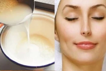 கீழே ஊற்றும் அரிசி தண்ணீரில் இவ்வளவு நன்மையா ? இது தெரிஞ்சா ஆச்சரியப்படுவீங்க!