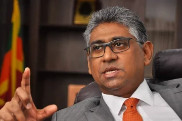 கொழும்பு மேயர் வேட்பாளராக பைசர் முஸ்தபாவைக் களமிறக்க ஐக்கிய தேசியக் கட்சி யோசனை