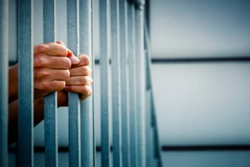 சிறைக்கைதிகளுக்கு சிறப்பு வாய்ப்பு: வெளியான விசேட அறிவிப்பு