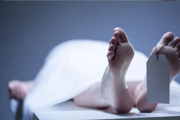 இறந்த நிலையில் மூவரின் உயிரை காத்த நபர்