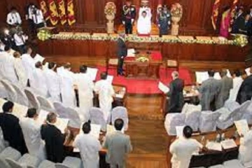 மக்கள் சந்திப்புக்களுக்கு செல்ல முடியாது மிரண்டு போயுள்ள அமைச்சர்கள் நாடாளுமன்ற உறுப்பினர்கள்!