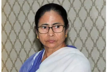 மம்தா பானர்ஜிக்கு ரூ.5 லட்சம் அபராதம்: கொல்கத்தா நீதிமன்றம் அதிரடி உத்தரவு