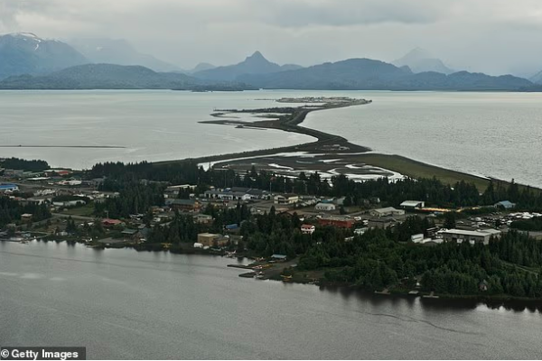 tsunami warning issues alaska