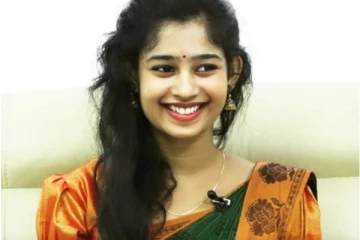 யார் இந்த ஜனனி? இலங்கையை சேர்ந்த பிக் பாஸ் 6 போட்டியாளரின் வைரல் புகைப்படங்கள்