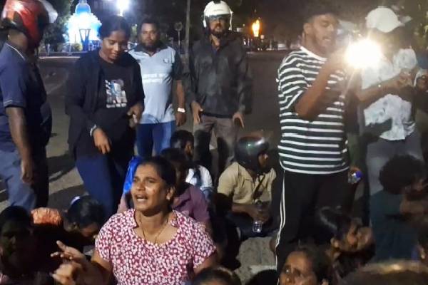 மன்னாரில் வெடித்த போராட்டம்: மாக்கஸ் அடிகளார் உள்ளிட்ட 6 பேருக்கு பிணை! | Suspects Involved In Mannar Protest Granted Bail