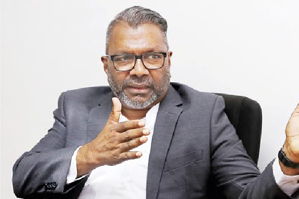 மீண்டும் யுத்தமா கேட்கிறீர்கள்..! சிறிலங்காவின் தமிழ் அமைச்சரின் கேள்வி | Samashti Solution To The Ethnic Problem Sri Lanka
