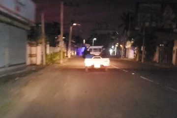 திருகோணமலையில் ஊரடங்கு நேரத்தில் மதுபோதையில் அட்டகாசம்