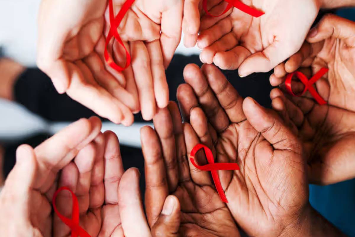 சுற்றுலா பயணிகள் அதிகம் செல்லும் தீவில் HIV அதிகரிப்பு - வெளியான முக்கிய எச்சரிக்கை | Rise In Hiv Cases On Island Popular With Tourists சுற்றுலா பயணிகள் அதிகம் செல்லும் தீவில் HIV அதிகரிப்பு - வெளியான முக்கிய எச்சரிக்கை | Rise In Hiv Cases On Island Popular With Tourists
