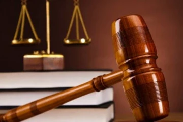 மூன்று பிள்ளைகளின் தாய்க்கு ஆயுள் தண்டனை