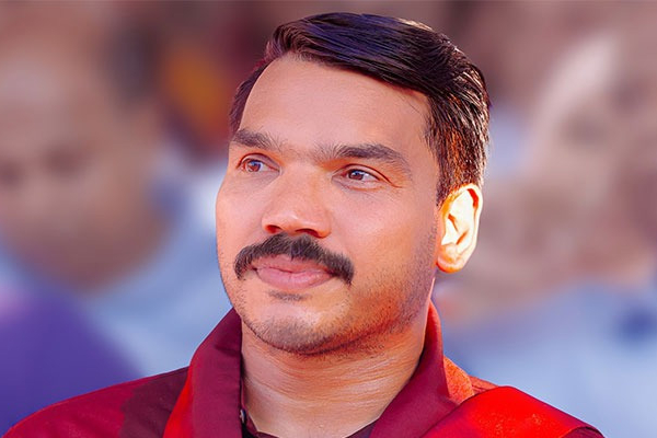 பெக்கோ சமன் கைபேசியில் 