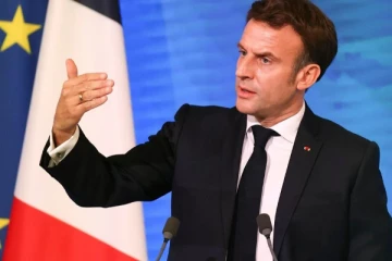 அதற்காக நாங்கள் போராட போகிறோம்: பிரான்ஸ் ஜனாதிபதி இமானுவல் மேக்ரான்