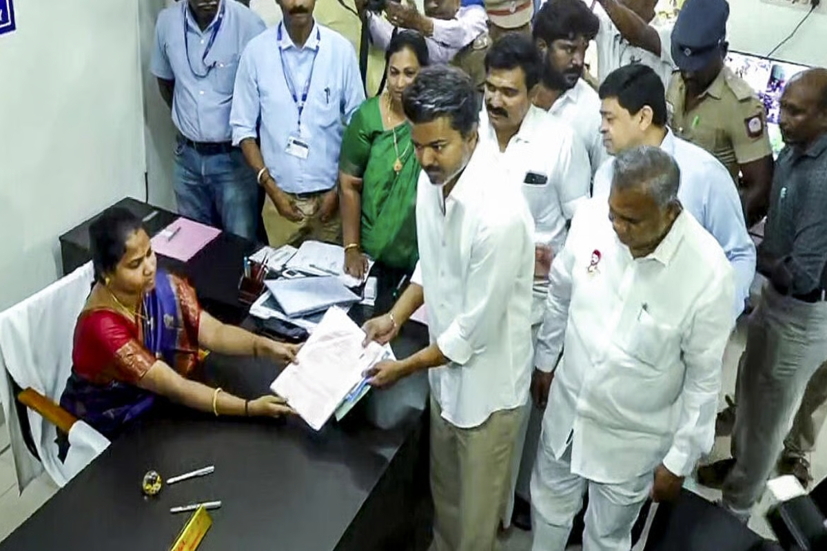 பெரம்பூர் தொகுதியில் த.வெ.க. தலைவர் விஜய் இன் வேட்புமனு ஏற்பு | T V K Vijay Nomination Paper Accepted Perambur