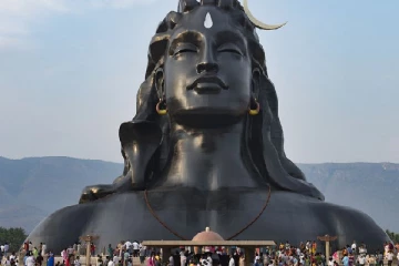 ஈஷா யோகா மையத்திற்கு பயிற்சிக்கு சென்ற பெண் மாயம் : சோகத்தில் குடும்பத்தினர்