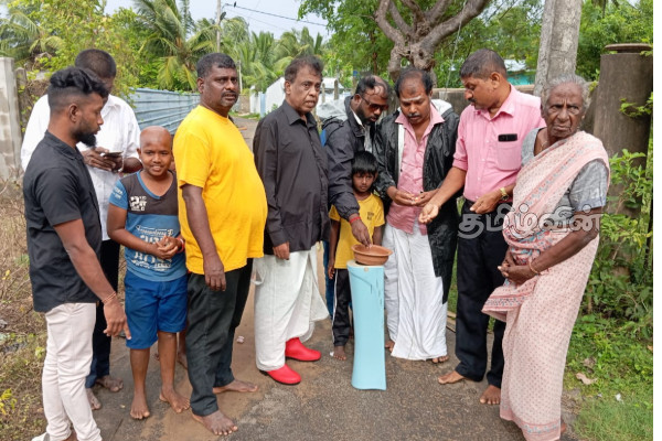 முதல் மாவீரர் சங்கர் சத்தியநாதனுக்கு யாழில் ஈகைச்சுடரேற்றி அஞ்சலி | Tribute First Hero Shankar Satyanathan In Jaffna