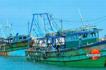 මන්නාරම් මුහුදේ ඉන්දීය ධීවරයින් 12ක් සමග යාත්‍රාව අල්ලයි