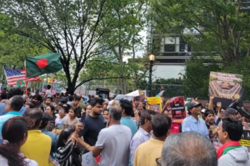 பங்களாதேஷில் தாக்குதலுக்கு கண்டனம் தெரிவிக்கும் ஹிந்துக்கள் பேரணி