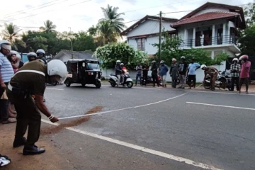 நடுவீதியில் பலியான பல்கலைக்கழக மாணவன் ; 25 வயது இளைஞனால் நடத்தப்பட்ட சம்பவம்