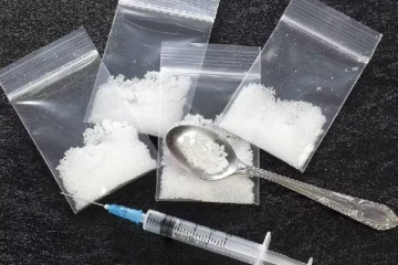 ஐஸ் போதைப் பொருட்களுடன் இருவர் கைது