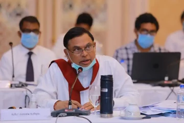 முடிந்தால் இதை செய்யுங்கள்! - நிதி அமைச்சர் விடுத்துள்ள கோரிக்கை