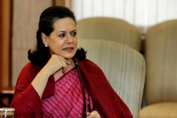 காங்கிரஸ் முன்னாள் தலைவர் சோனியா காந்தி மருத்துவமனையில் அனுமதி!