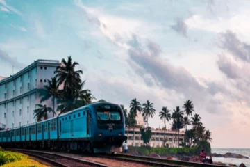 දුම්‍ රිය සේවය අර්බුදයක..