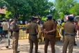 மூன்று சிறைச்சாலைகளில் மோதலில் ஈடுபட்ட கும்பல்கள் அடையாளம்