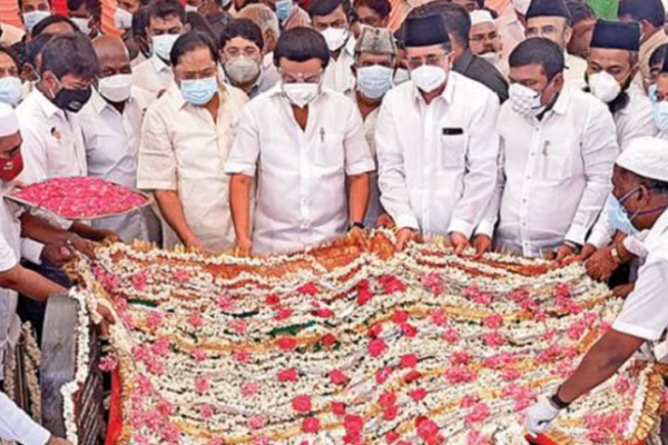 காயிதே மில்லத் பிறந்தநாள் - முதலமைச்சர் ஸ்டாலின் மரியாதை | Tn Cm Stalin Pay Tributes To Quaid E Millat காயிதே மில்லத் பிறந்தநாள் - முதலமைச்சர் ஸ்டாலின் மரியாதை | Tn Cm Stalin Pay Tributes To Quaid E Millat