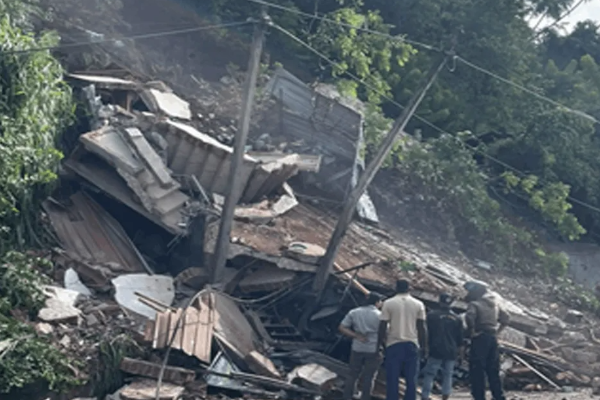 தித்வா சூறாவளியால் பாதிக்கப்பட்ட வணிகர்களுக்கான விசேட அறிவிப்பு | Business Registration For Businesses Resumes தித்வா சூறாவளியால் பாதிக்கப்பட்ட வணிகர்களுக்கான விசேட அறிவிப்பு | Business Registration For Businesses Resumes