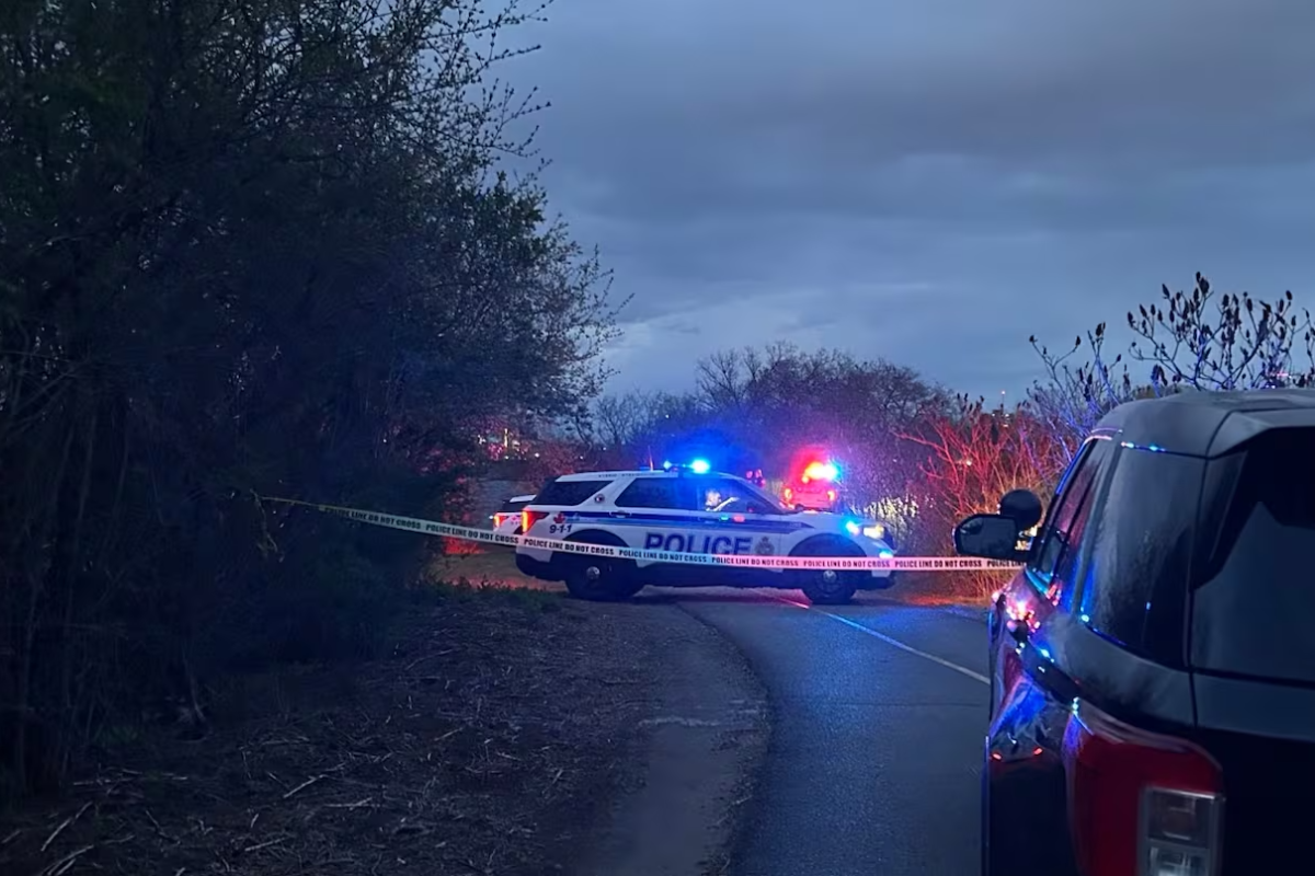 ஒட்டாவா ஆற்றில் விழுந்த இரண்டு வயது குழந்தை பலி | Two Year Old Dies After Ottawa River Rescue Police