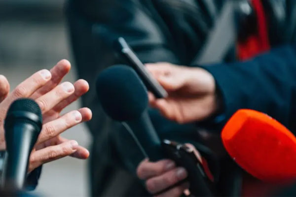 திருகோணமலையில் ஊடகவியலாளர் மீது தாக்குதல் | Journalist Attacked In Trincomalee