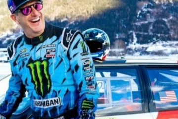 අධික බෑවුමක රථය පෙරලී You Tube තරුව මරුට..