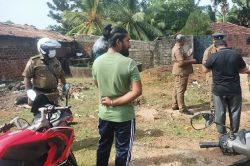 கிணற்றிலிருந்து ஆணின் சடலம் மீட்பு: வவுனியாவில் சம்பவம்(Photo)